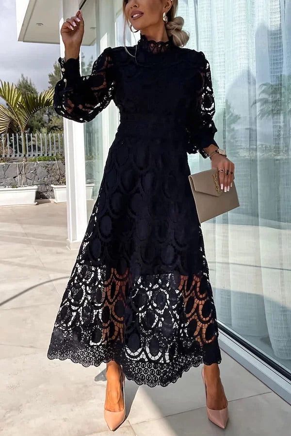 Robe mi-longue de soirée romantique, sensuelle et élégante en dentelle au crochet à manches lanternes 