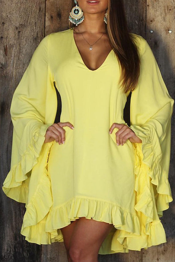 Elegantes Pulloverkleid aus Polyester mit V-Ausschnitt und unregelmäßigem Rock 