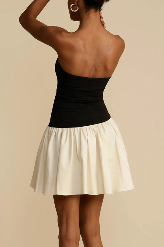 Schickes und süßes schulterfreies Patchwork-Stretch-Minikleid 