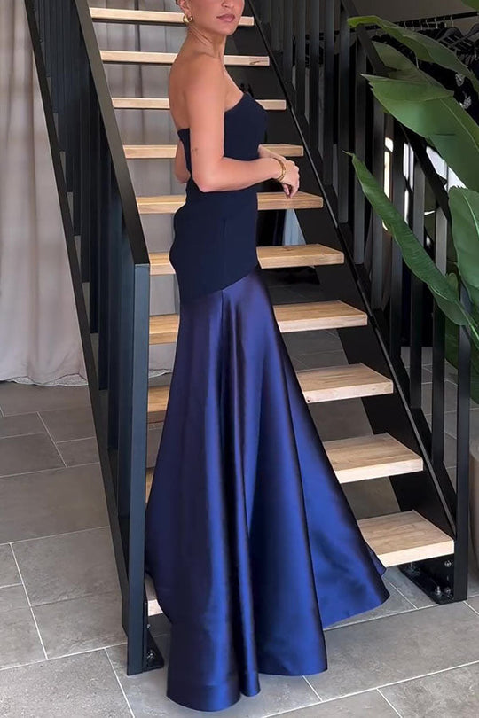 Robe longue évasée bustier en satin patchwork à l'élégance intemporelle