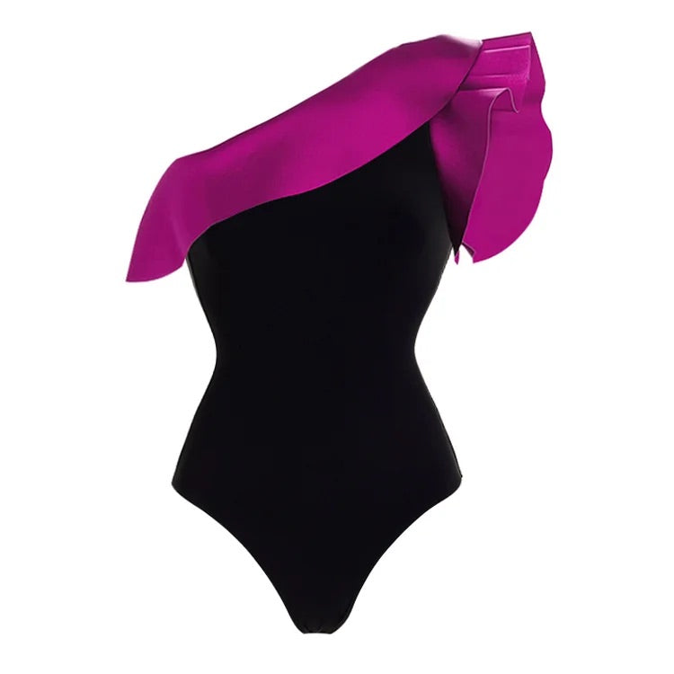 Maillot de bain une pièce à volants asymétriques et sarong 