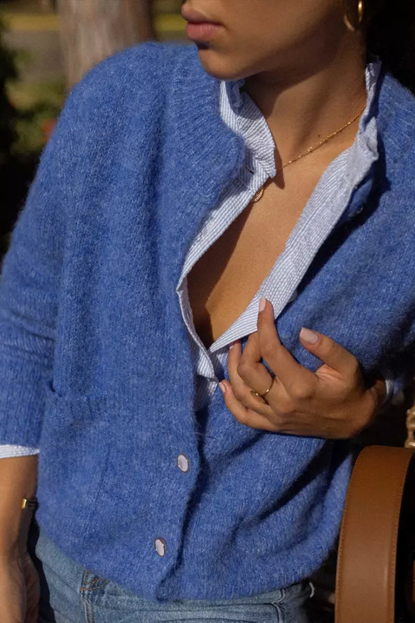 Cardigan pull col rond ample et simple