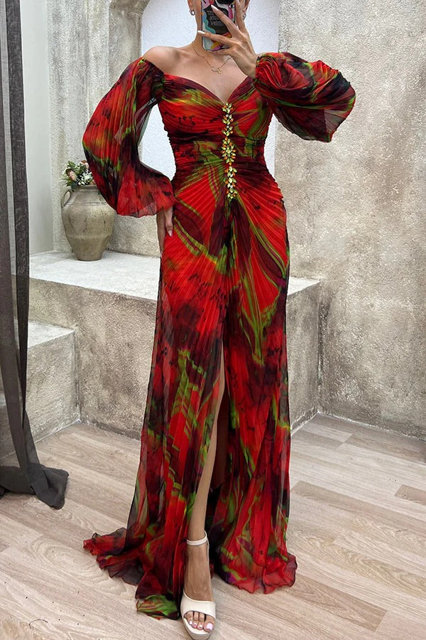 Robe longue fendue plissée à imprimé sérénade Sunset, épaules dénudées et diamants