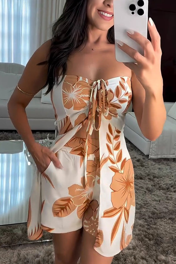 Sexy Bandeau-Top mit Kordelzug und Shorts mit elastischer Taille und Tasche im Set mit Blumendruck