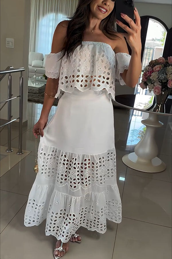 Ensemble haut à épaules dénudées en dentelle crochetée Valia et jupe longue trapèze à taille élastique