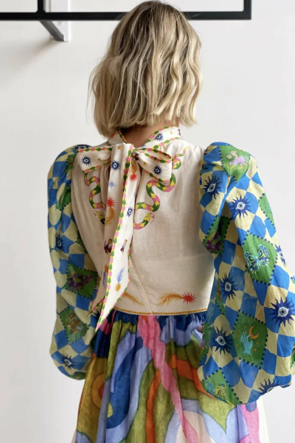 Dear To My Heart – A-Linien-Midikleid mit einzigartigem Print und Laternenärmeln