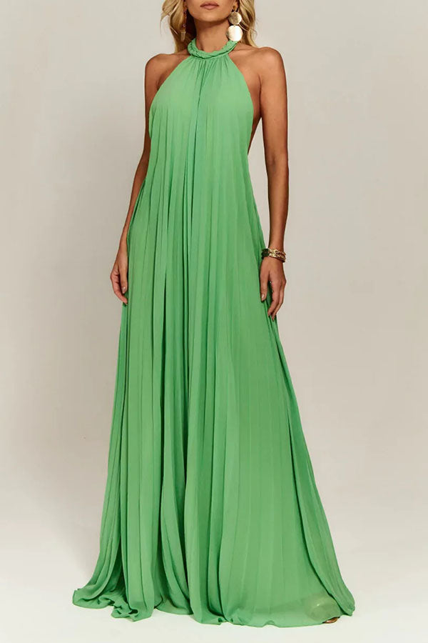 Robe longue trapèze en mousseline plissée tressée Gabie, dos nu, col licou 
