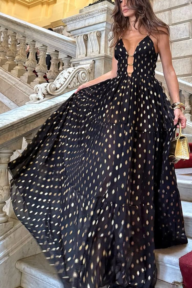 Robe longue légère en mousseline de soie à imprimé pois dorés et découpes