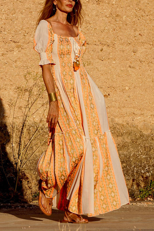 Robe à manches longues avec coutures tendance