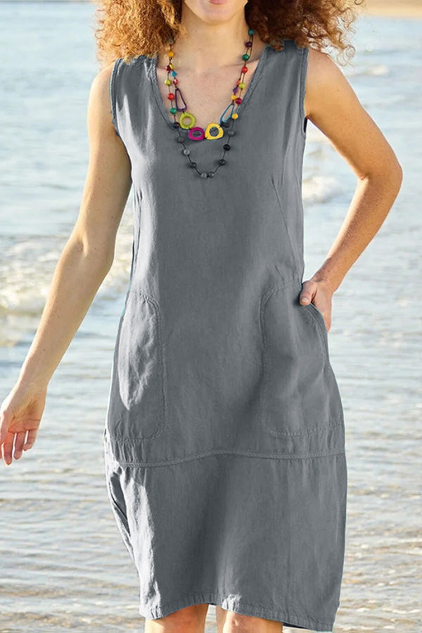 Ärmelloses Midikleid aus Baumwolle und Leinen in Chun-Farbe mit U-Ausschnitt und Tasche 