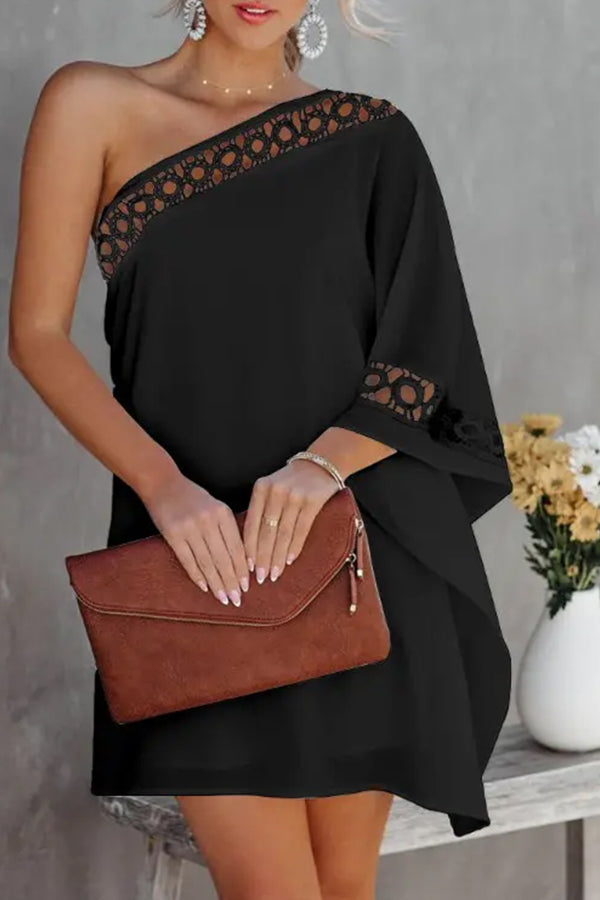 Lässiges One-Shoulder-Kleid aus kontrastierender Spitze