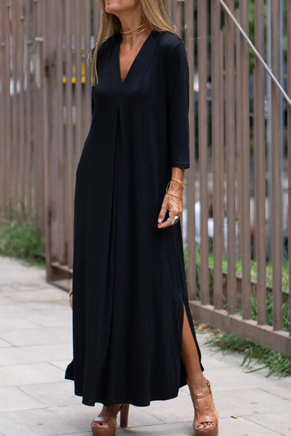 Robe longue fendue en tricot à manches trois-quarts et col en V de couleur unie