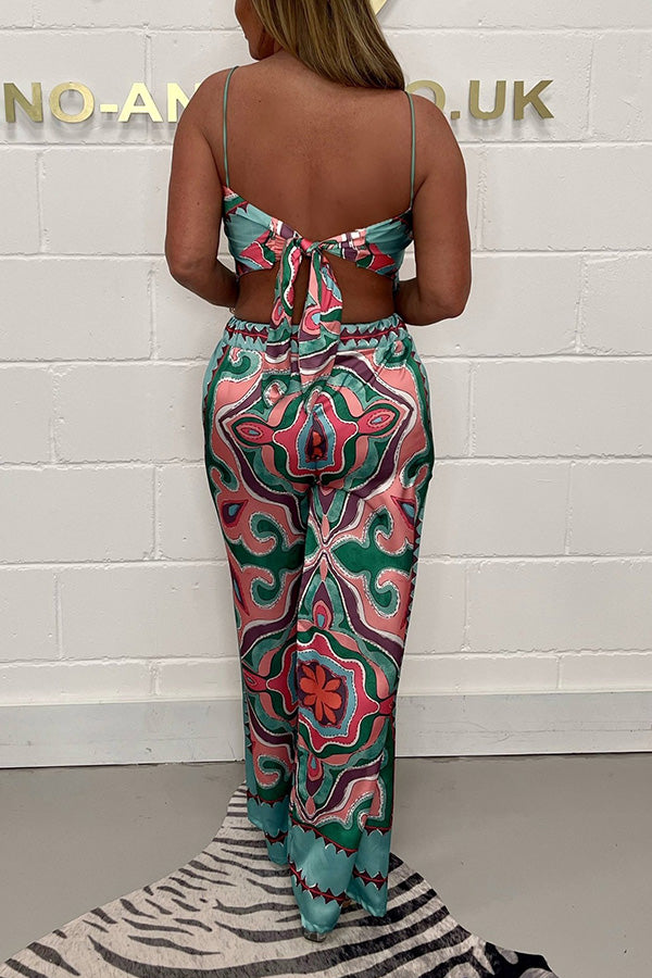 Set mit modischem Print, Trägertop mit offenem Rücken und Bindeband + gerader Hose 