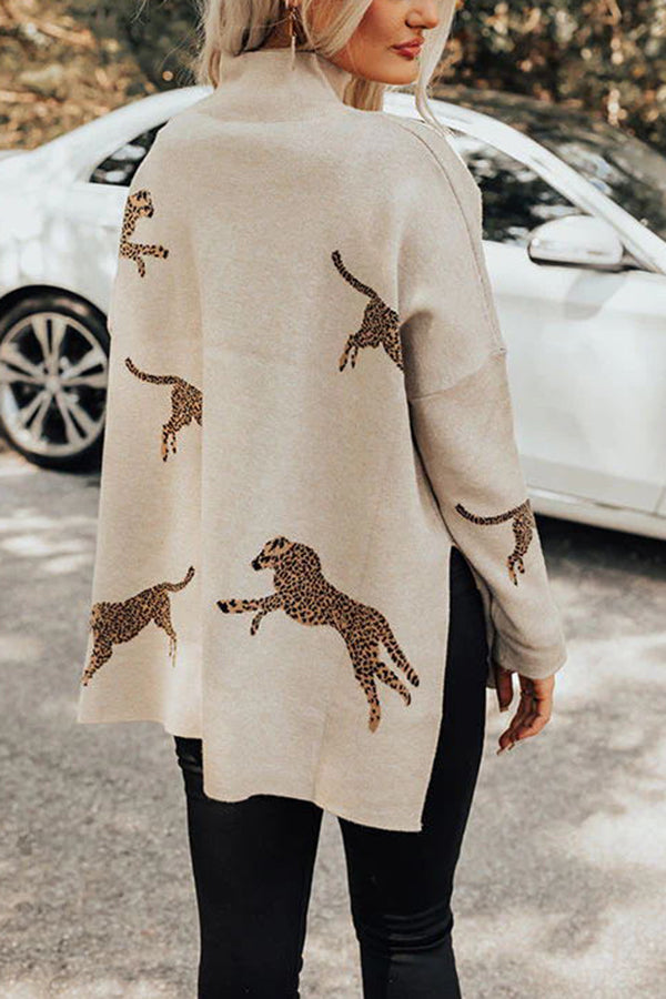 COZY AND KIND – LOCKERES SWEATSHIRT MIT LEOPARDENSCHLITZ