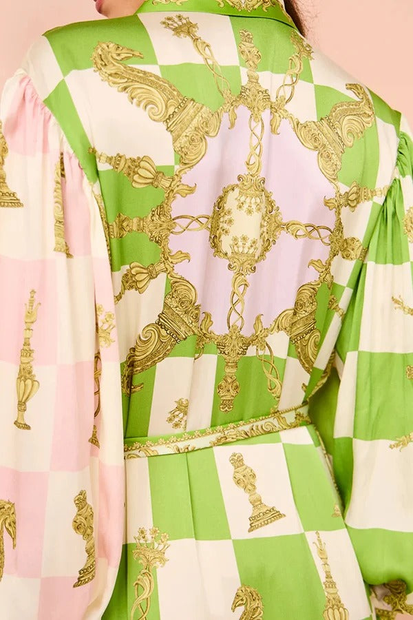 Robe longue en satin Garden Party à imprimé unique, manches ballon, ceinture et chemise
