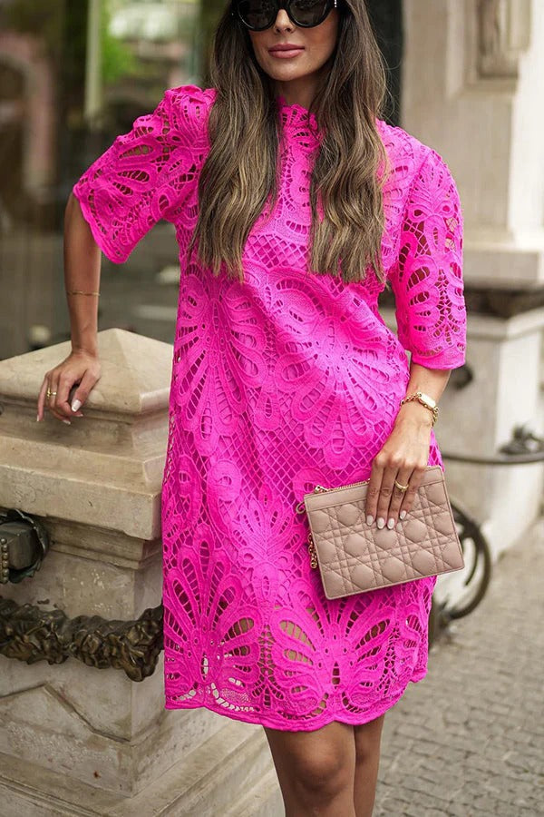 Mini-robe en dentelle au crochet Reason To Smile 