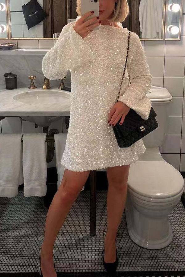Dance All Night – Lockeres Minikleid mit Pailletten und Schleife am Rücken
