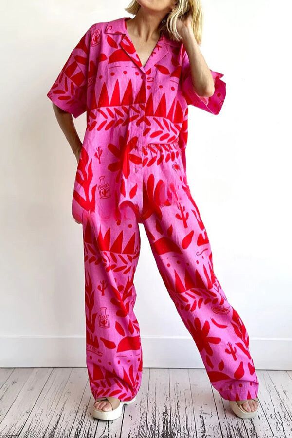 Altos Unique Set aus Hemd mit bedruckter Tasche und Hose mit elastischem Bund 
