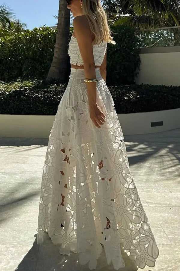 Next Trip Floral Embroidery Crochet Lace Crop Tank Top