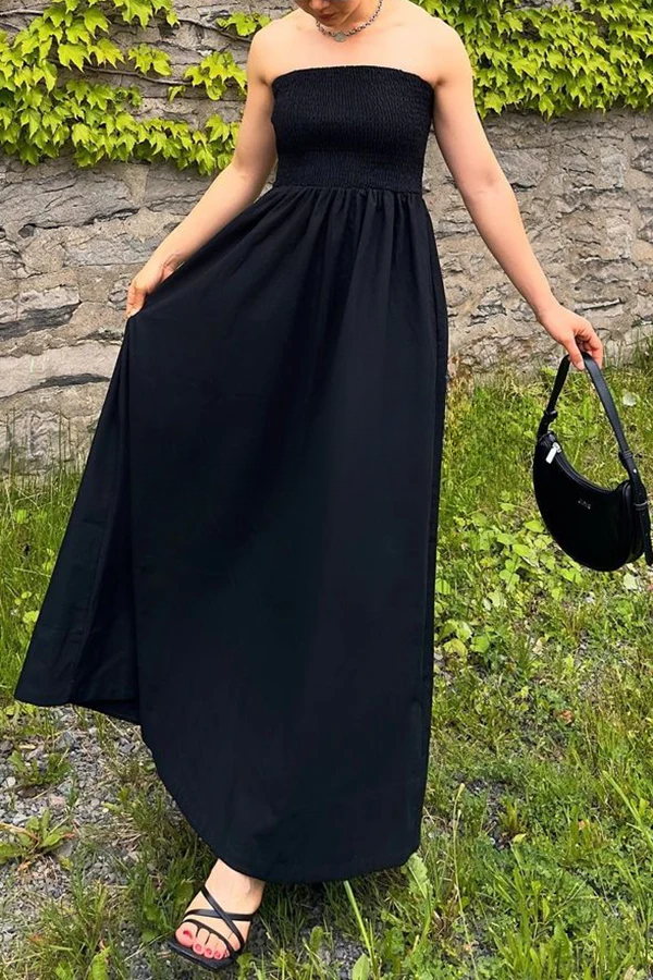 Ärmelloses, schulterfreies, elastisches, plissiertes Maxikleid im Retro-Stil
