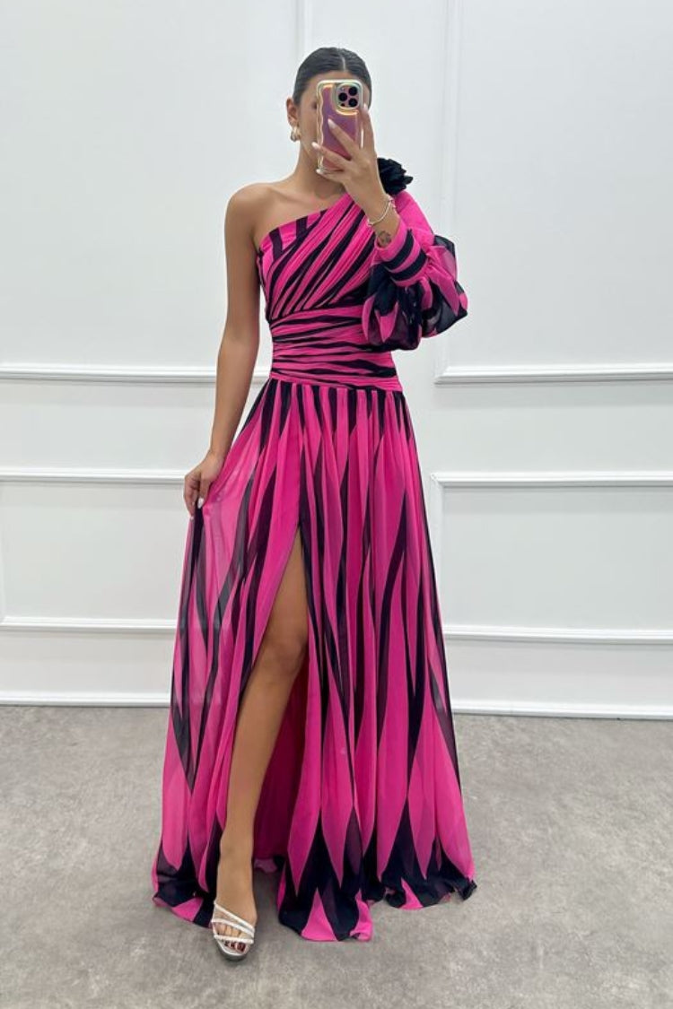 Robe asymétrique à motif de roses