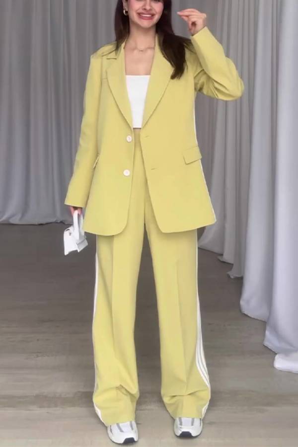 Frischer und lässiger Blazer mit gestreiftem Revers und weitem Hosenset mit hoher Taille und Taschen