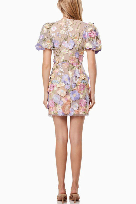 Garden Gala – Minikleid mit bestickten Blumenapplikationen und Puffärmeln