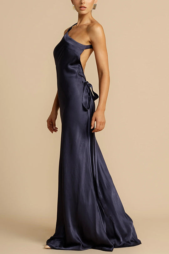 Robe longue asymétrique en satin à une épaule et dos nu Moonlit Soiree 