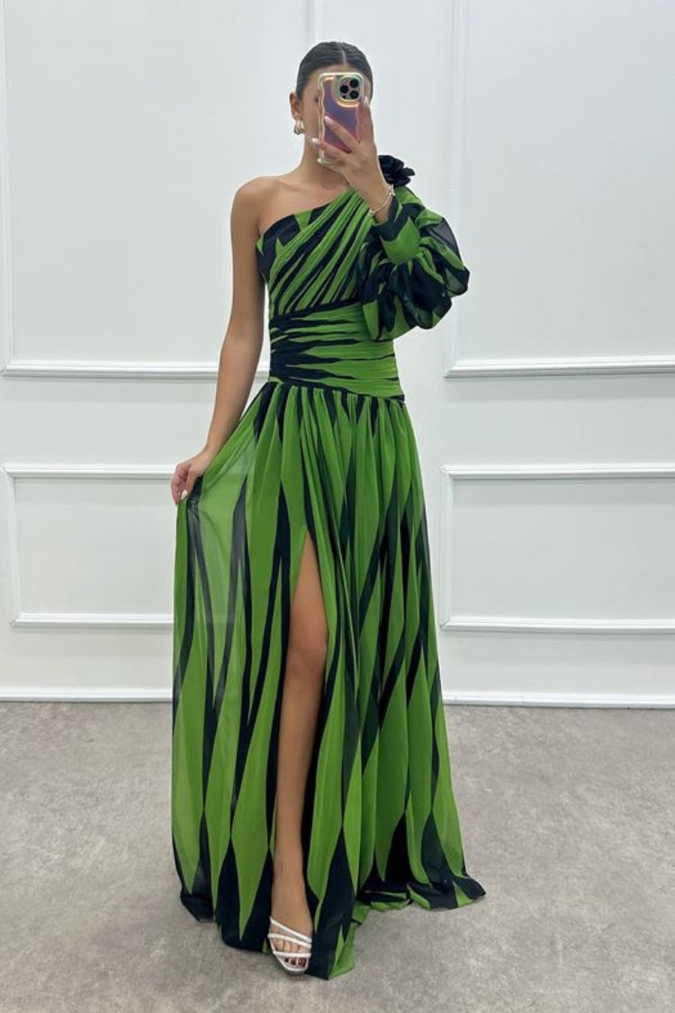 Robe asymétrique à motif de roses