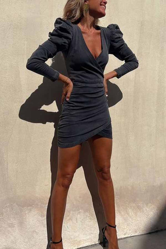 Robe mini-jupe en denim extensible à manches bouffantes et froncée 