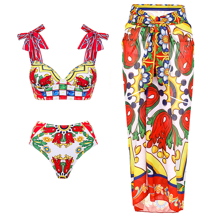 Bikini-Badeanzug und Rock mit Paisley-Print und Fliege 