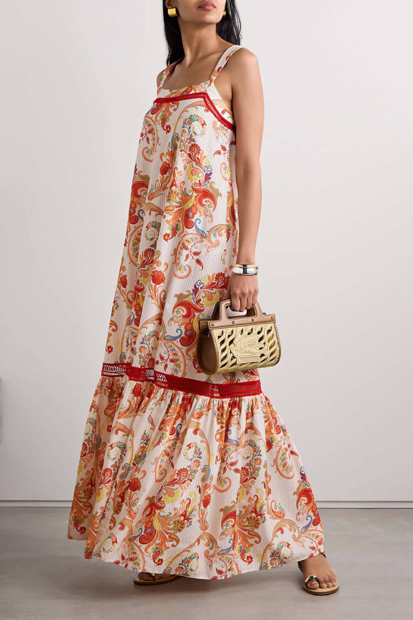 Robe longue moderne et raffinée à imprimé cachemire et bordure en crochet