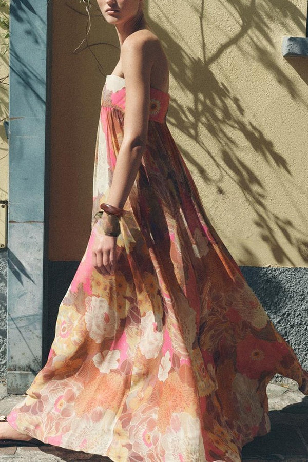 Robe longue trapèze à épaules dénudées et imprimé floral ethnique Shelia