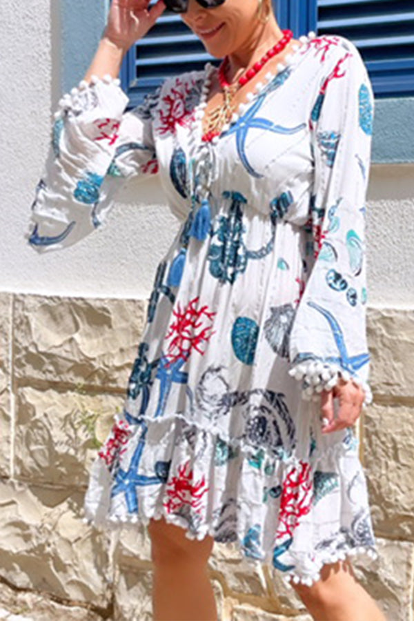 Robe courte corail à manches cloche et col en V, motif étoile de mer 