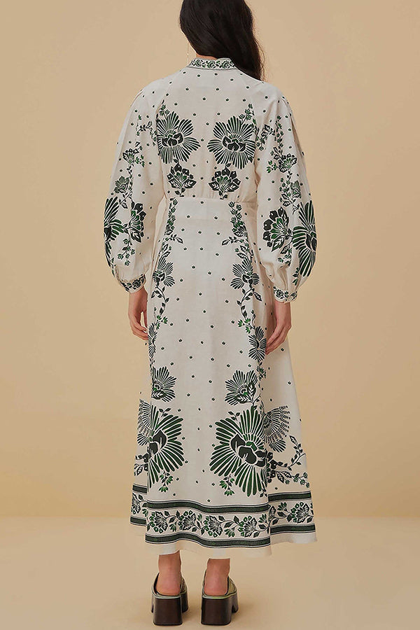Einzigartiges Maxikleid mit Knopfleiste und langen Ärmeln
