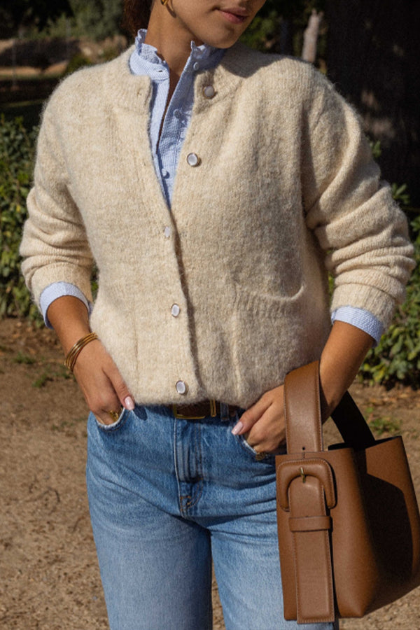 Cardigan pull col rond ample et simple