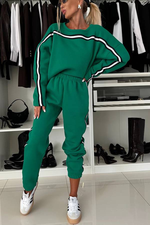 New Trail Striped Sweatshirt and Elastic Waist Pocket Sporty Pants Set