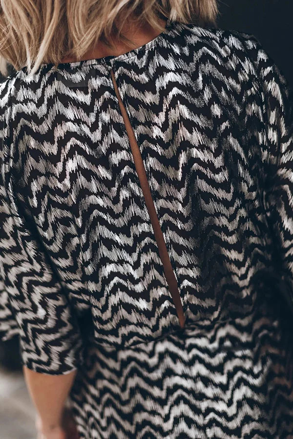 Tout sur les mini-robes de soirée à manches cloche métalliques 