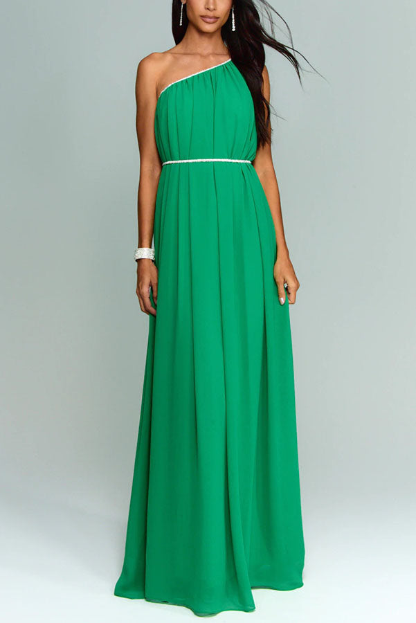 Robe longue trapèze Elly asymétrique avec détails en strass et ceinture amovible 