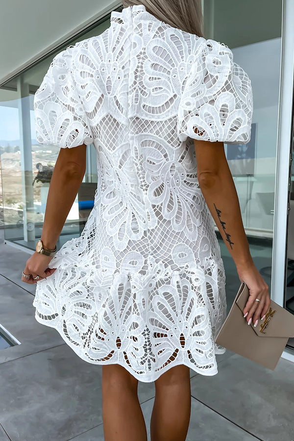 Trendy Lace Panel Shift Dress