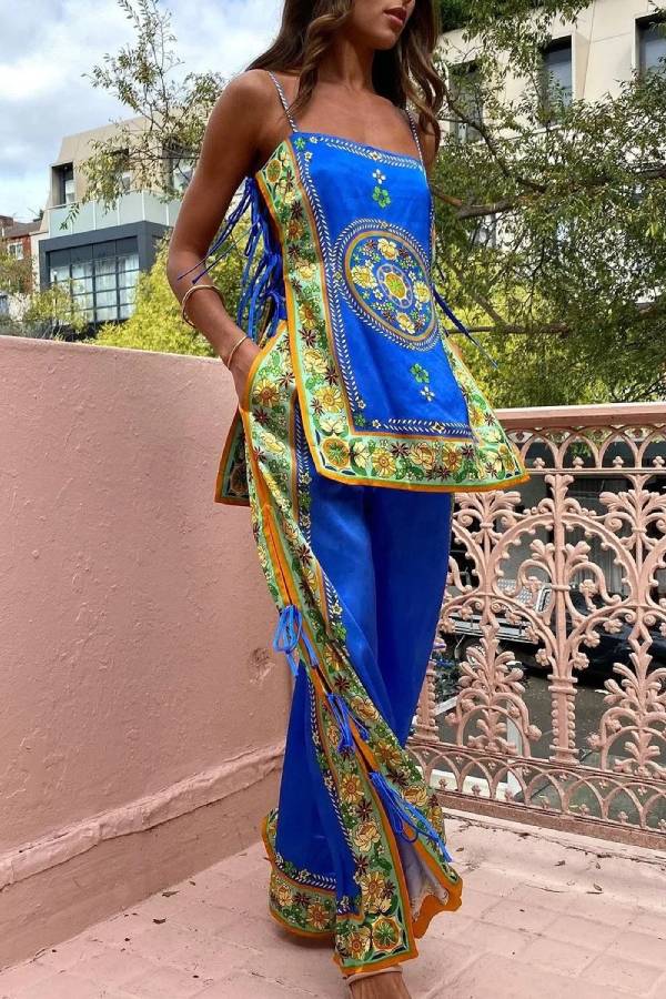 Zweiteiliges Set mit Retro Exotica-Print in Marineblau