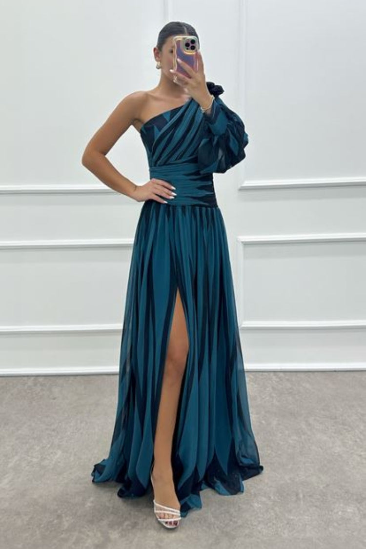 Robe asymétrique à motif de roses