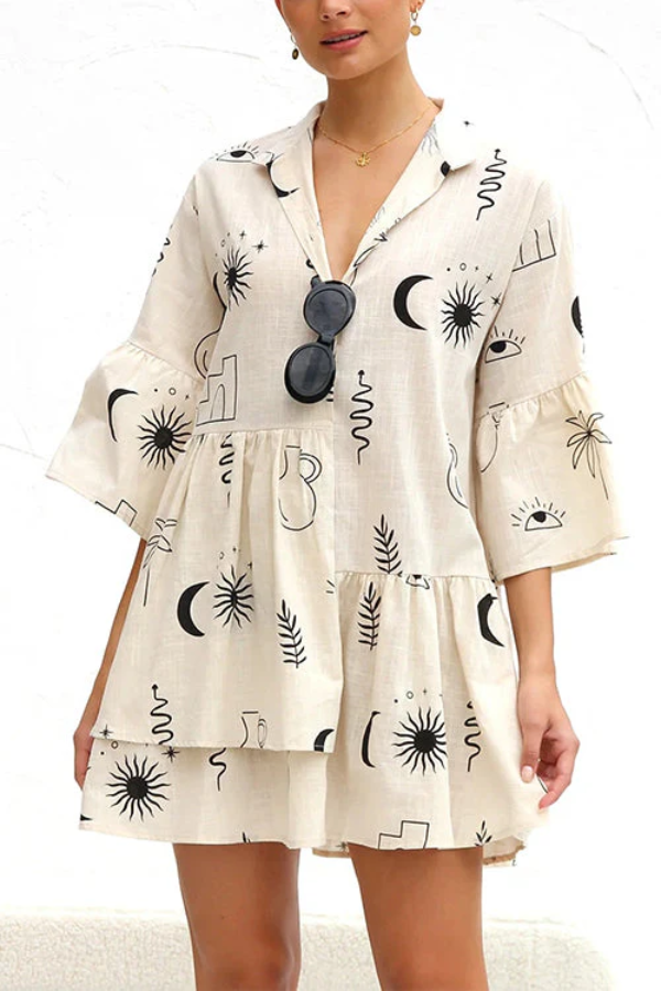 Hemdkleid mit ausgestellten Ärmeln, Knopfleiste und Graffiti-Print