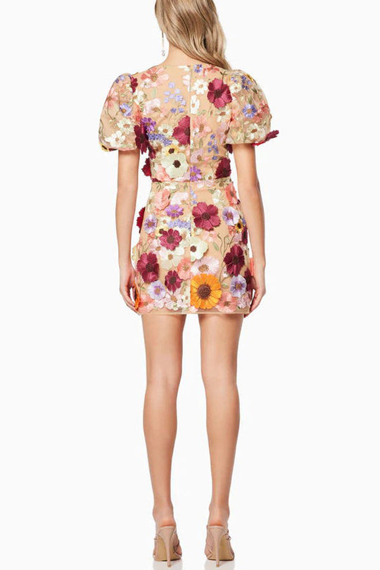 Garden Gala – Minikleid mit bestickten Blumenapplikationen und Puffärmeln