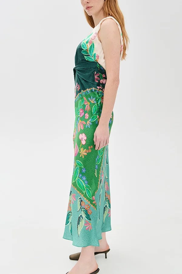 Gwen Satin Unique Print Round Neck Twisted Waist Maxi Dress