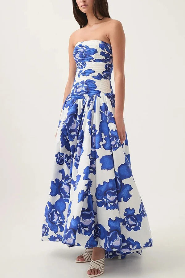 Robe longue à épaules dénudées et corsage froncé à ourlet bouffant et imprimé floral Perfect Moment
