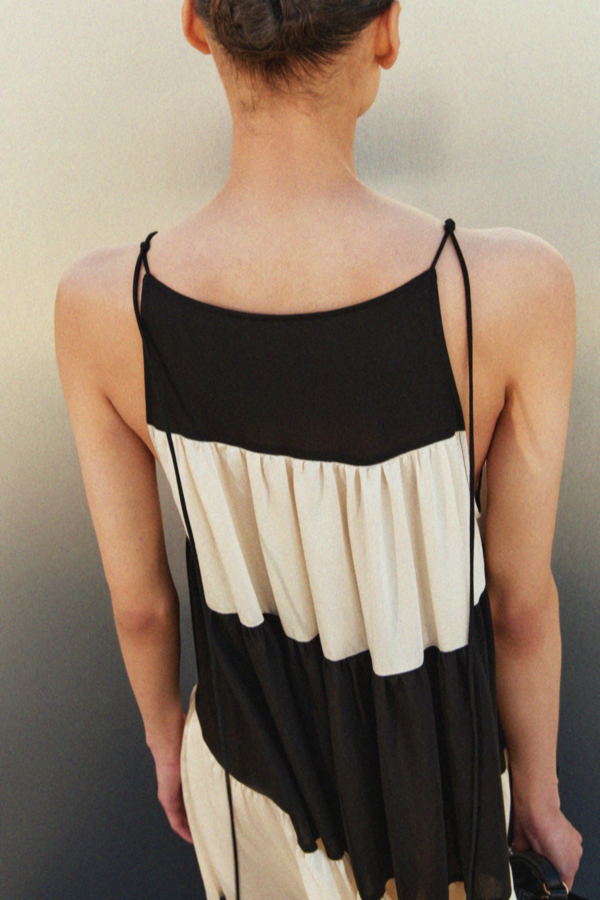 Meila Colorblock Tie-strap Gathered Tiers A-line Maxi Dress