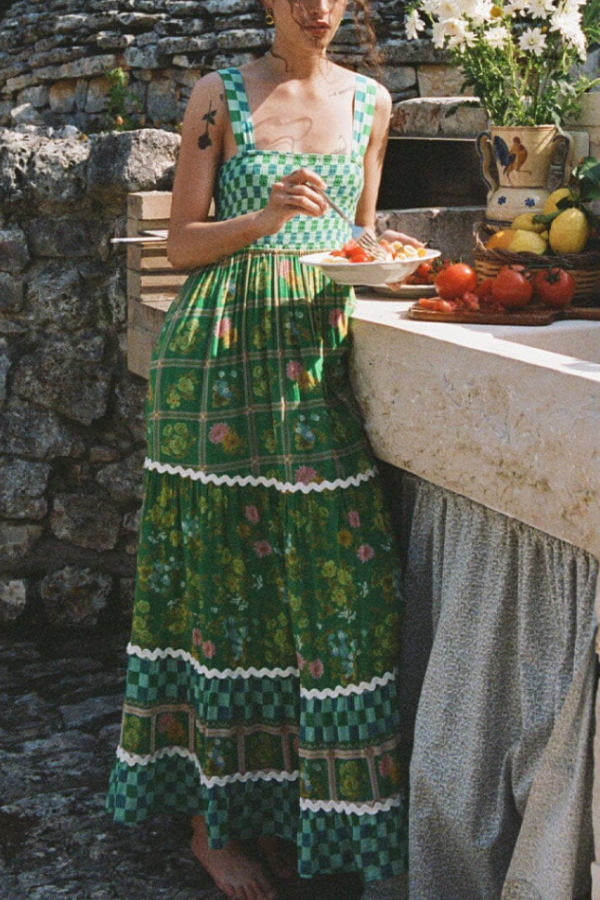 Robe longue à imprimé unique, buste froncé, dos lacé