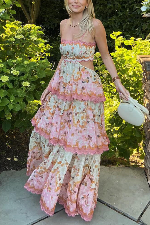 Charming Smile – Maxikleid mit Blumenmuster, gewelltem Spitzenbesatz am Rücken und Bindeband