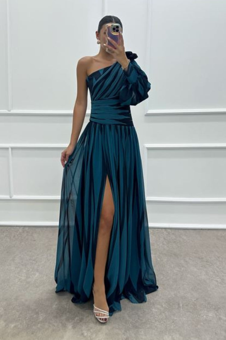 Robe asymétrique à motif de roses
